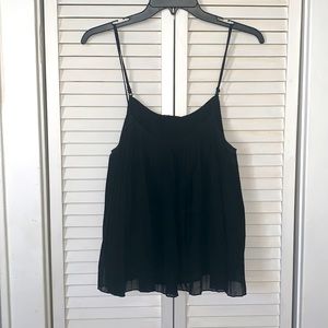 Cropped Frilly Tanktop